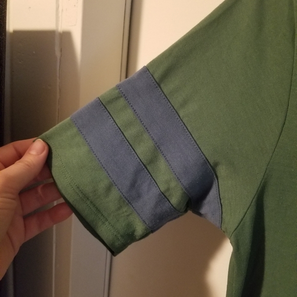 Lularoe Shirt - Picture 3 of 3